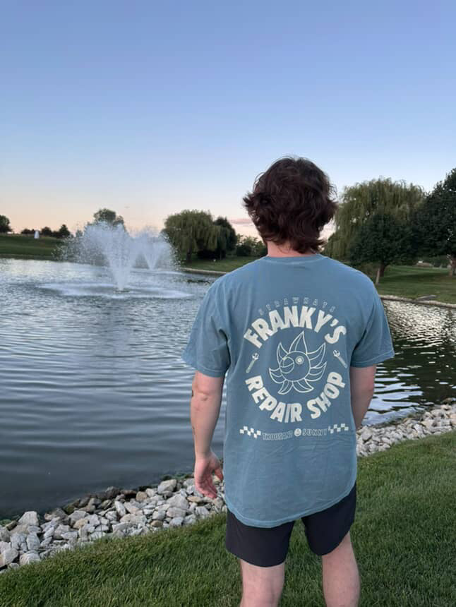 Frankys Repair Shop Vintage Relaxed Fit Signature T-shirt